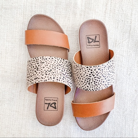 NBW DIRTY LAUNDRY Sandals - Picture 3 of 12